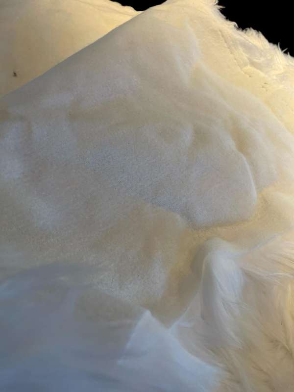 Material faux fur