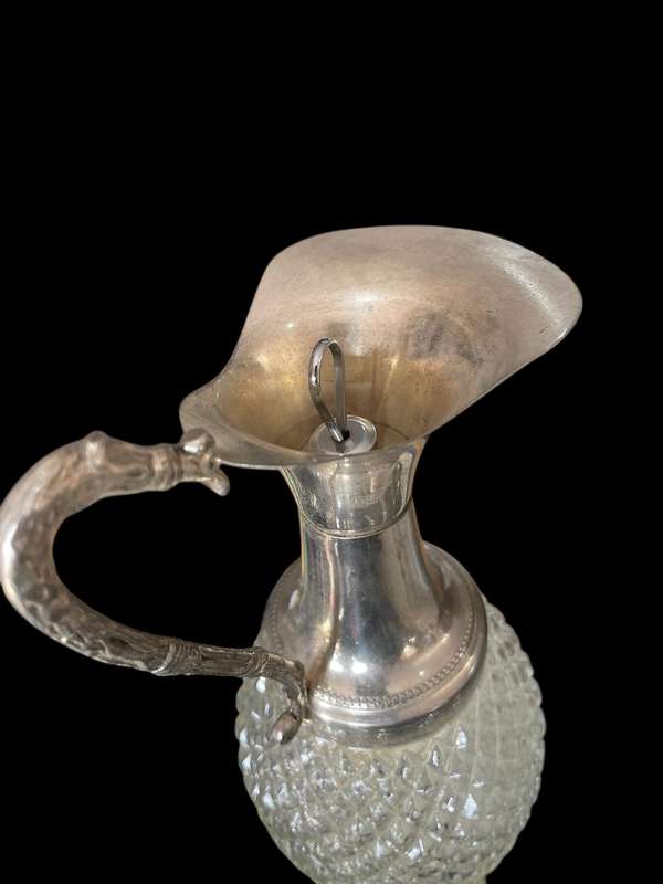 Claret jug