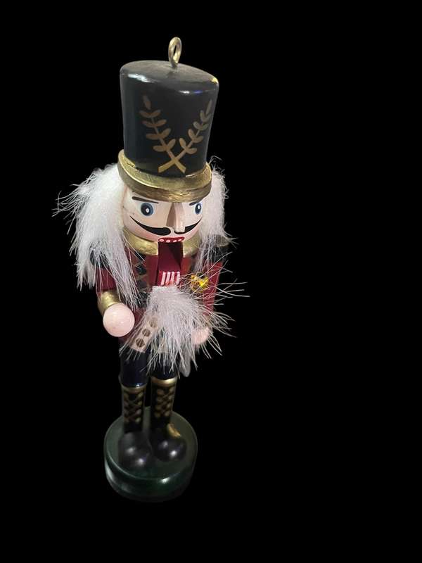 Ornament nutcracker wood