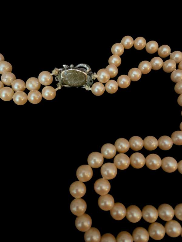 Necklace costume jewellery