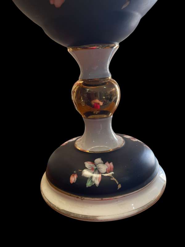 Lamp porcelain