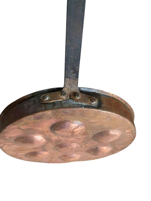 Pan copper antique