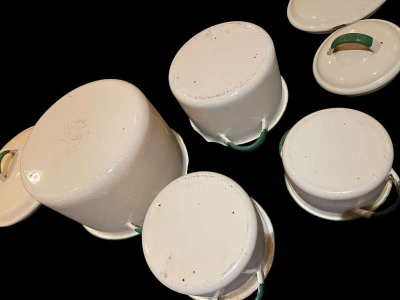Pots enamel set x4