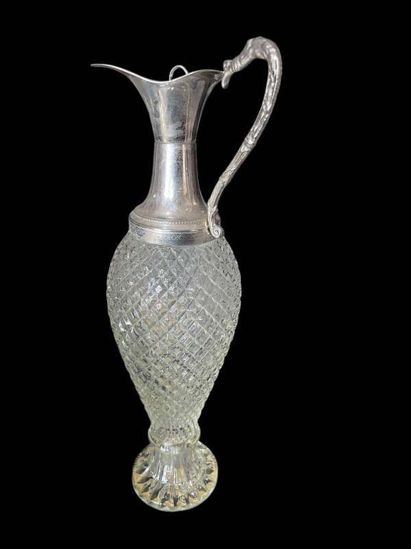 Claret jug