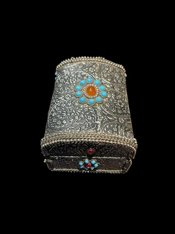 Trinket/ jewellery holder Indian