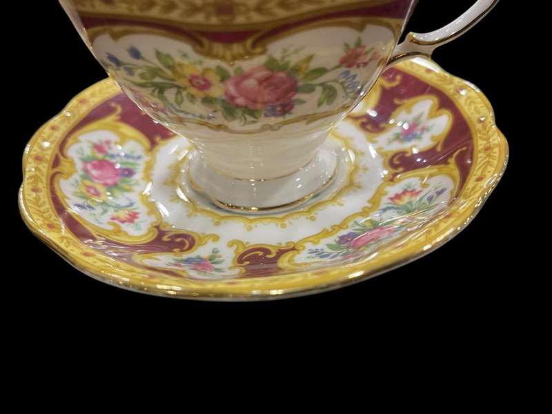 Duo Royal Albert
