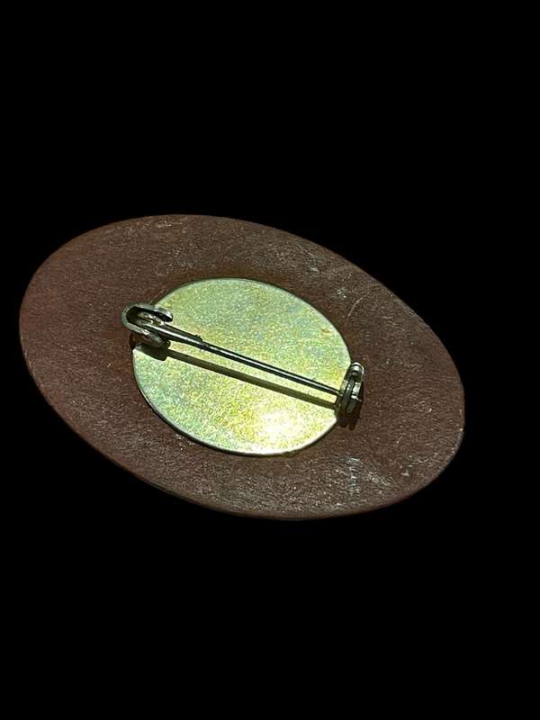 Brooch wood(NR1)