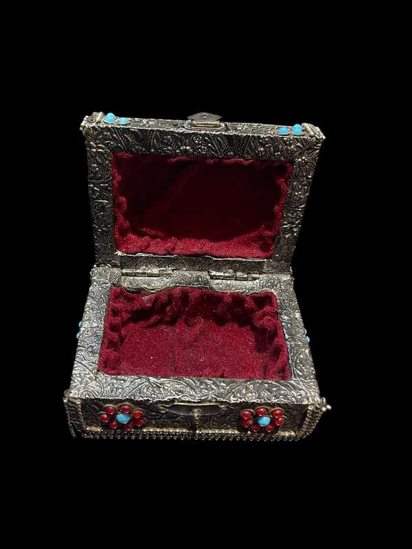 Trinket/ jewellery holder Indian