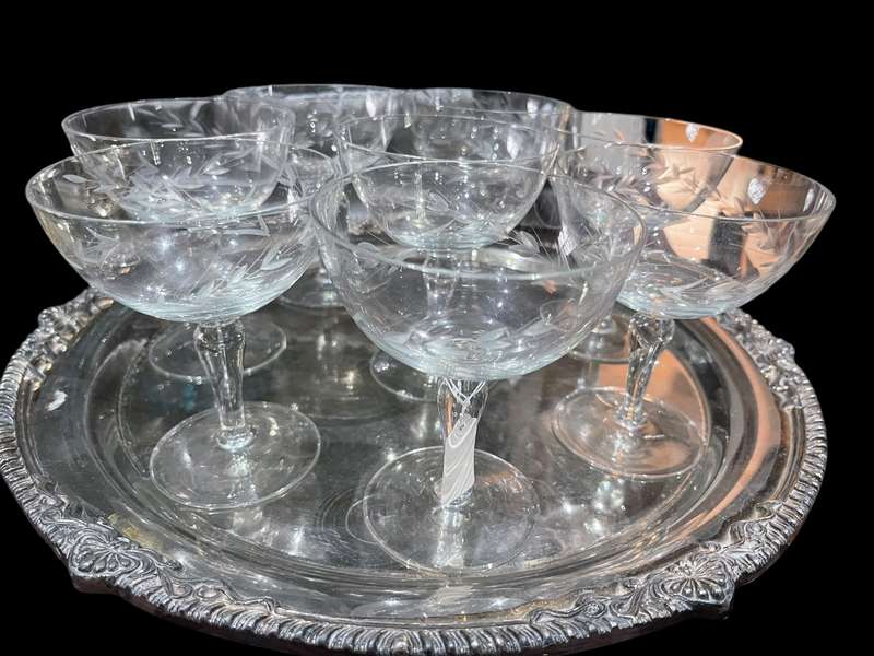 Champagne coupes x7