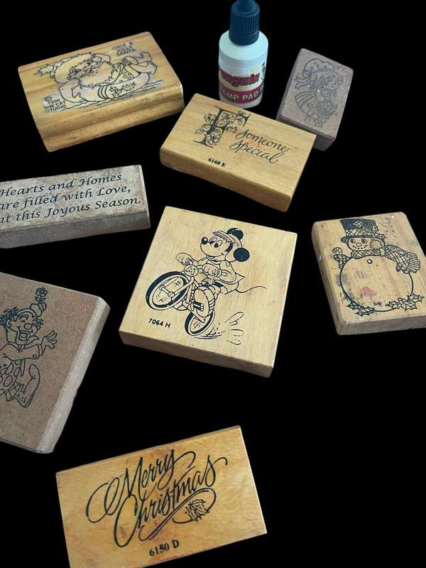 Stamp ink pad