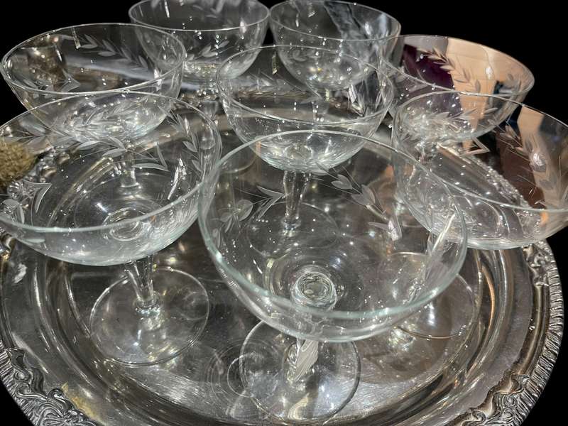 Champagne coupes x7