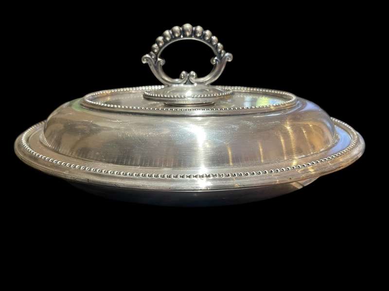 Serving/entree dish silver plated(NR3)