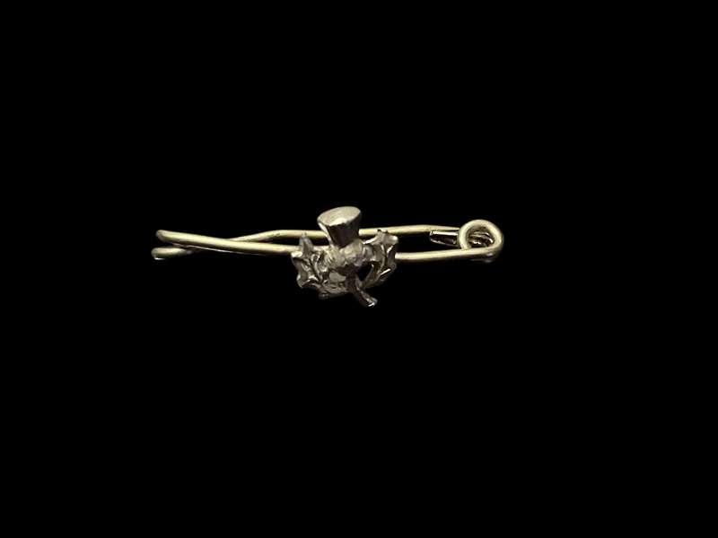 Brooch thistle silver
