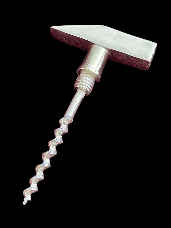Bottle cork screw opener