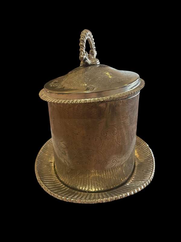Tea/biscuit caddy