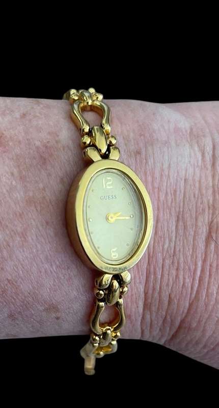 Watch Guess ladies