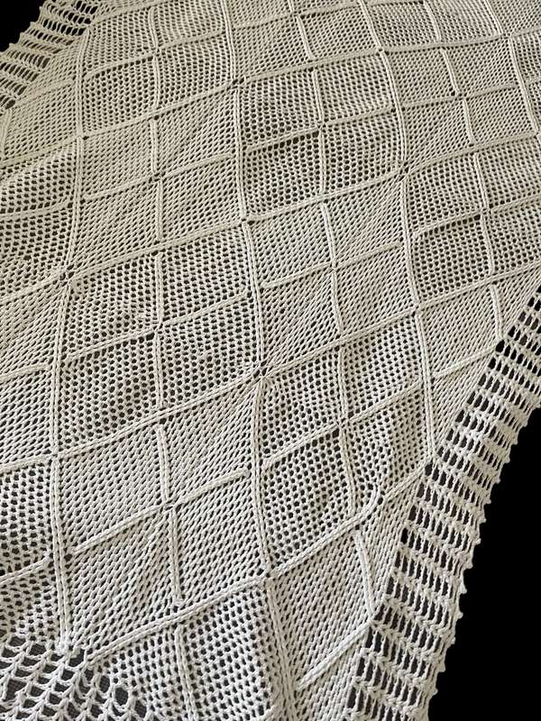 Tablecloth/centrepiece crochet (40)