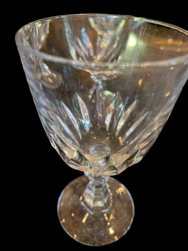 Glasses crystal