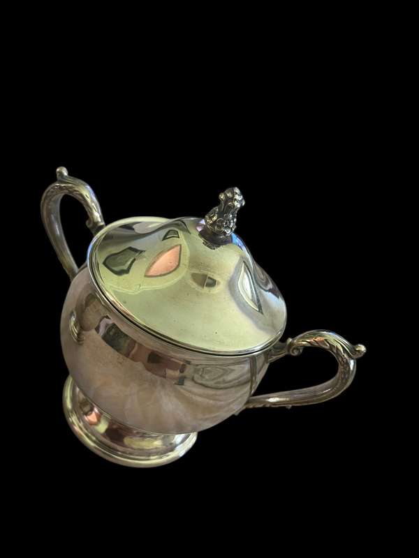 Creamer sugar basin