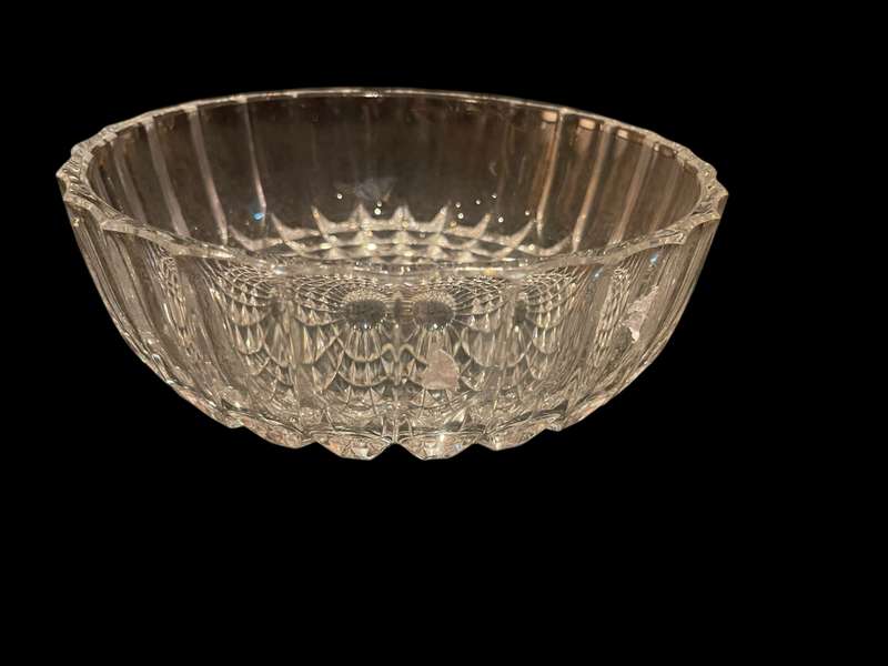 Bowl salad /dessert  crystal