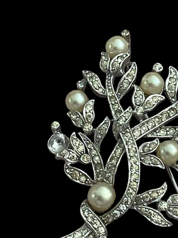 Brooch vintage(Q)