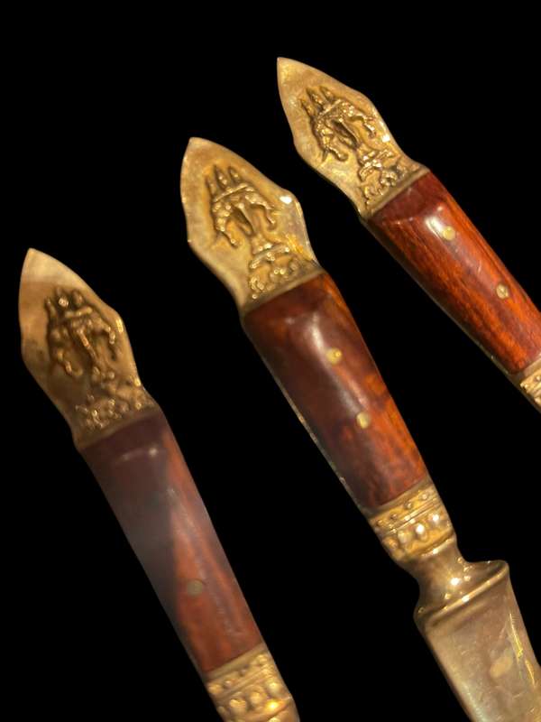 Cocktail/starter knives
