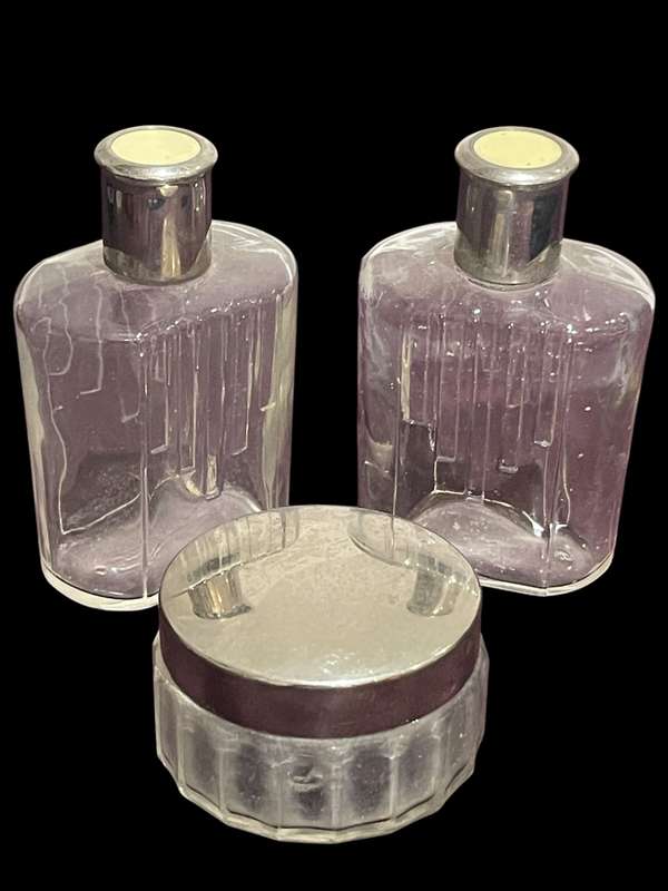 Perfume/dresser bottles set x3