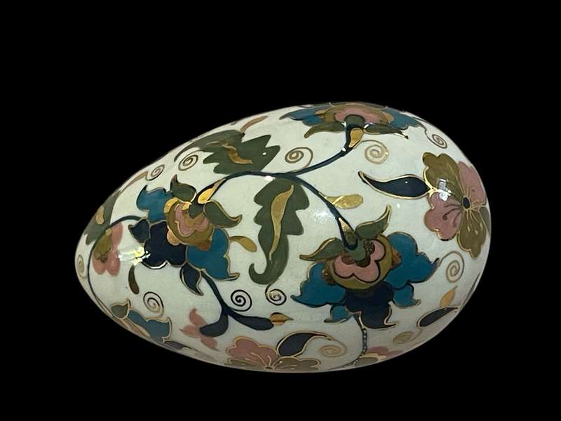 Ornament egg