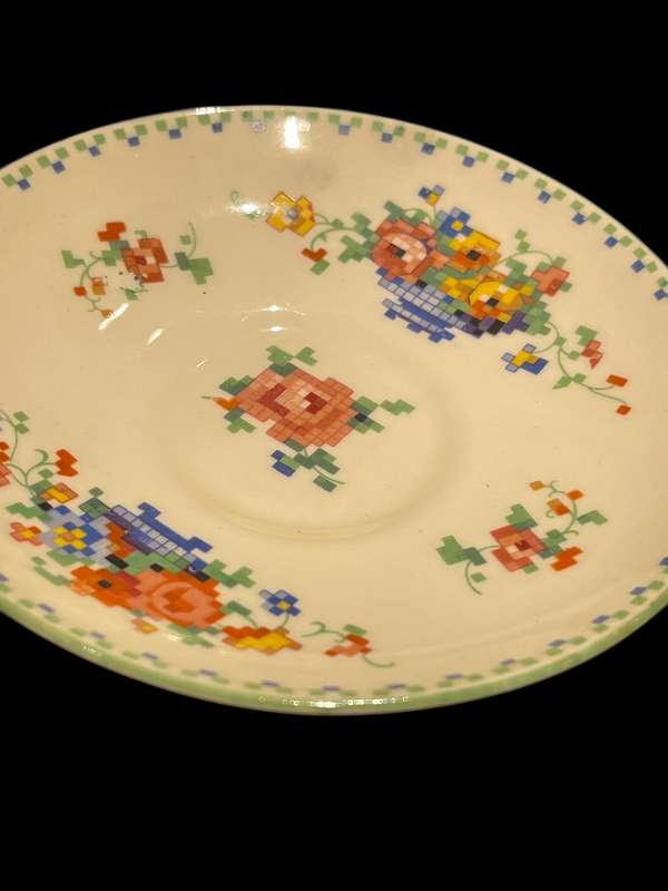 Saucer small Paragon each