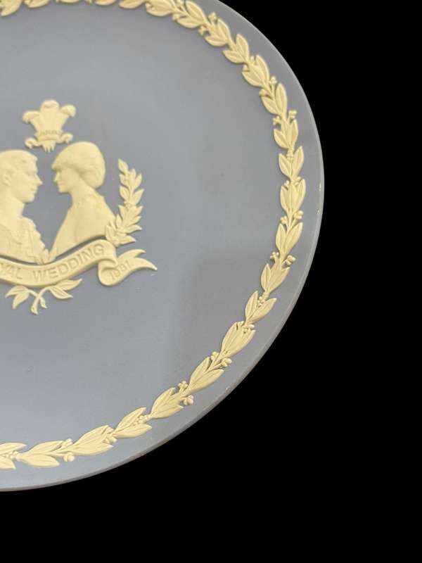 Plate display Wedgwood