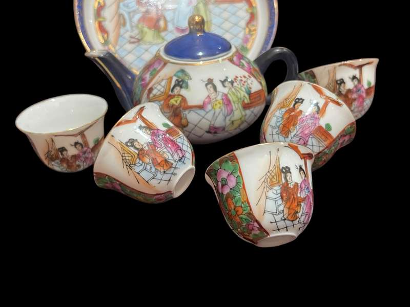 Teaset Oriental miniature