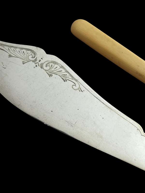 Cutlery Serving set bone handled (NR2)