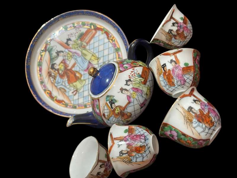 Teaset Oriental miniature