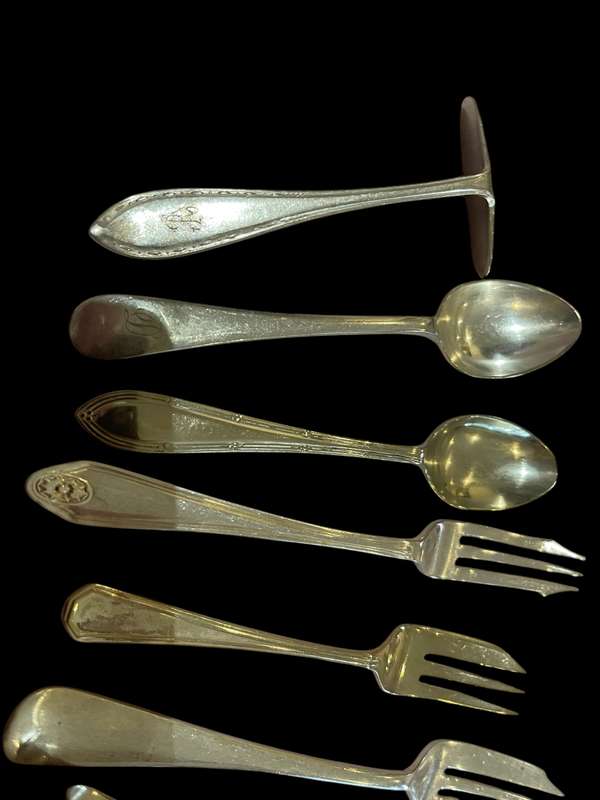 Cutlery lot(5)