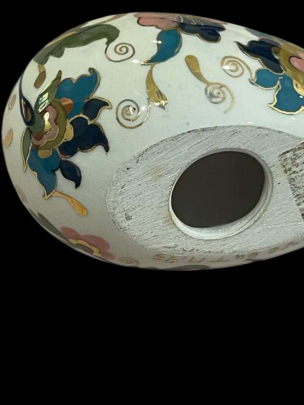 Ornament egg