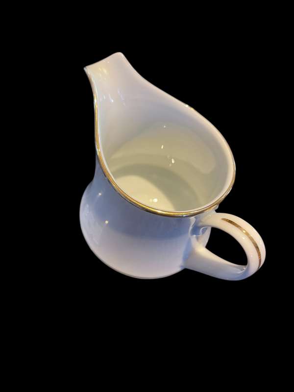 Creamer Noritake