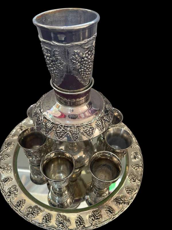 Kiddush wine fountain