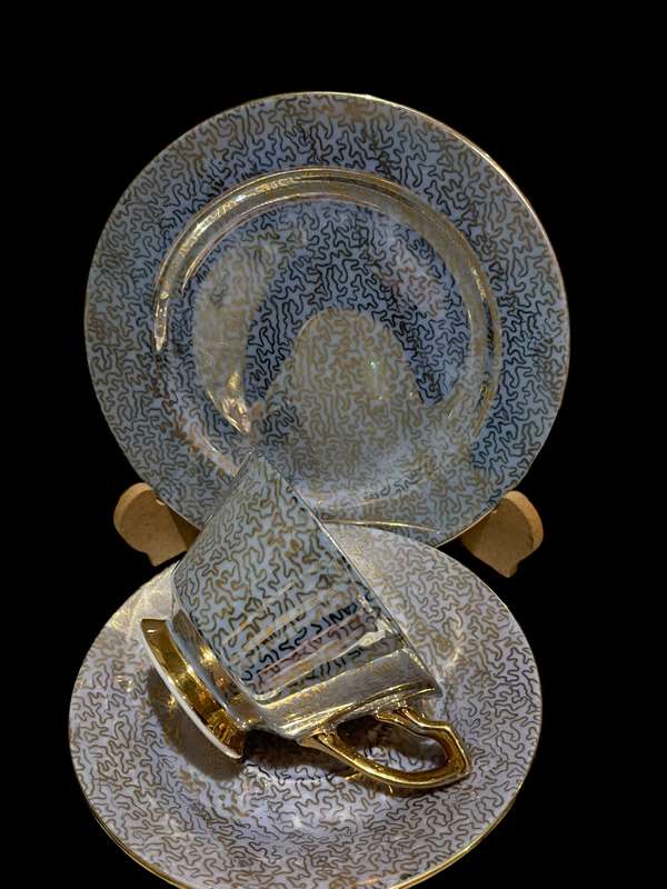 Trio lustreware