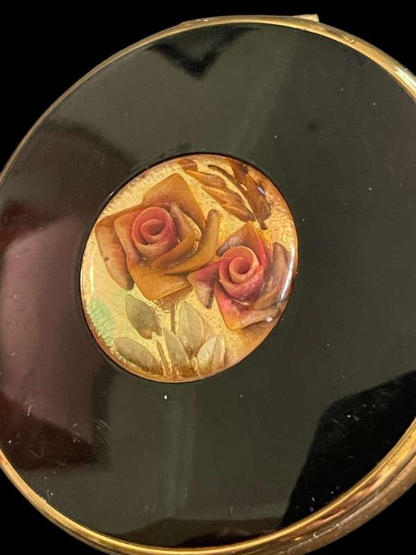 Compact Lucite carved compact