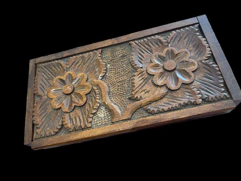 Box wooden