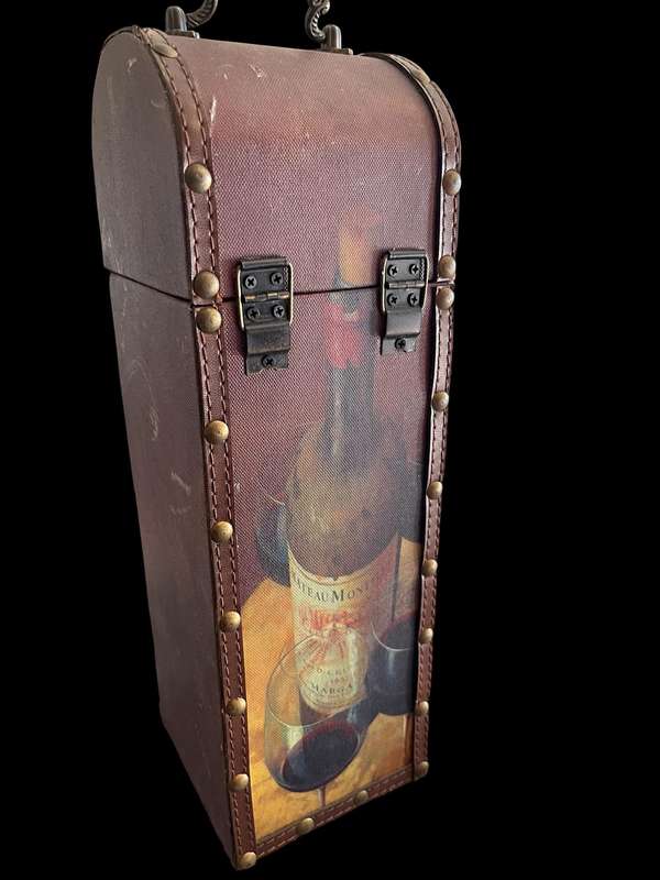 Wine bottle carrier/holder