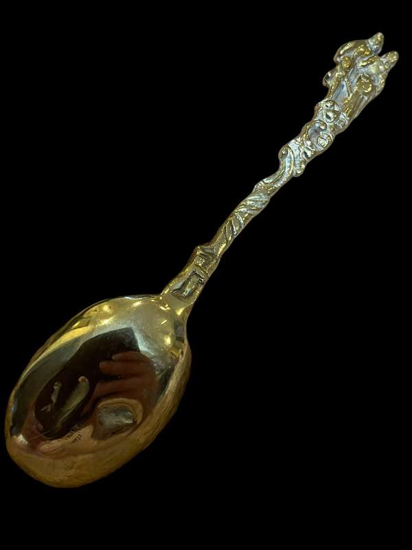 Spoon Italy