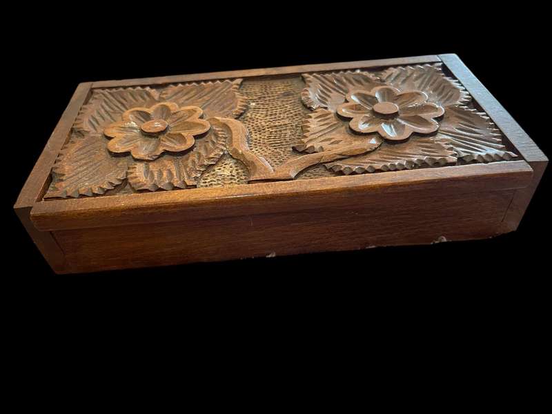 Box wooden