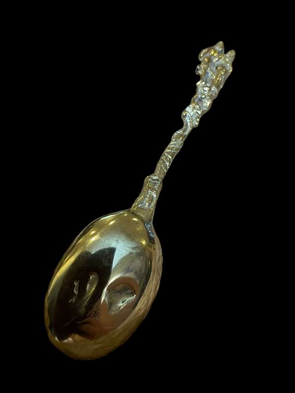 Spoon Italy
