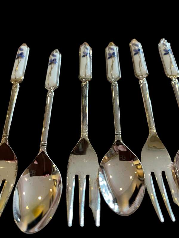 Cake forks teaspoons Eetrite boxed