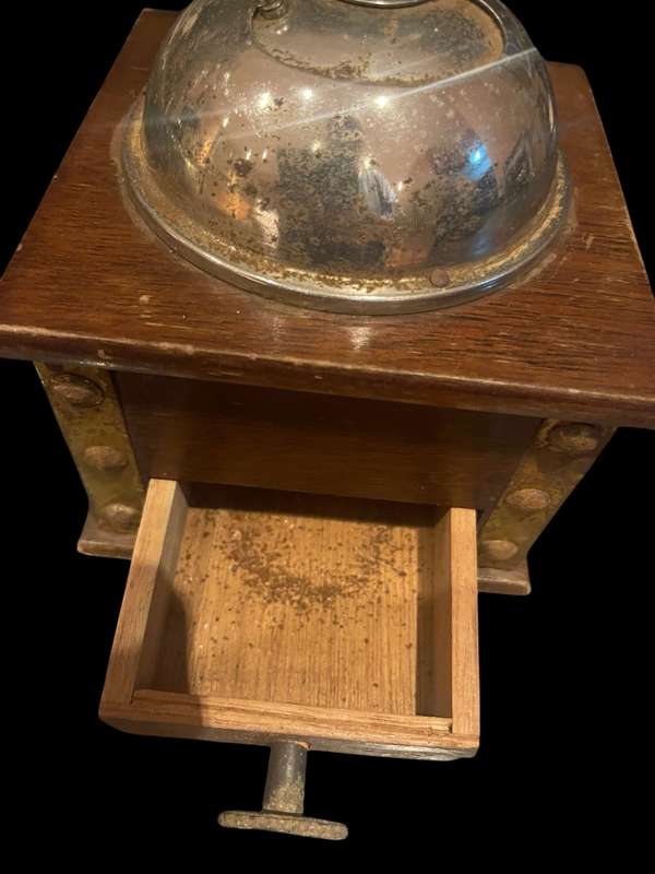 Coffee grinder vintage/antique