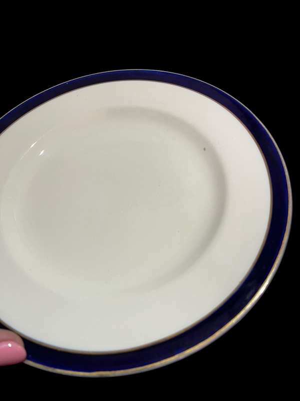 Plates dinner/starter Alfred Meakin each