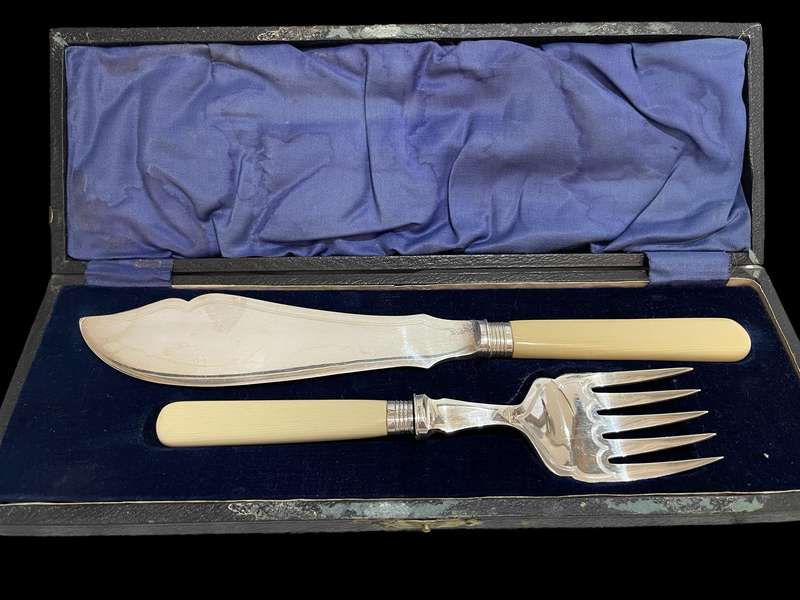 Servers set bone handled(NR3)