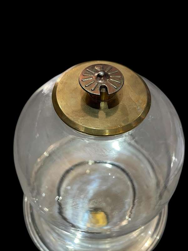 Cake cloche base