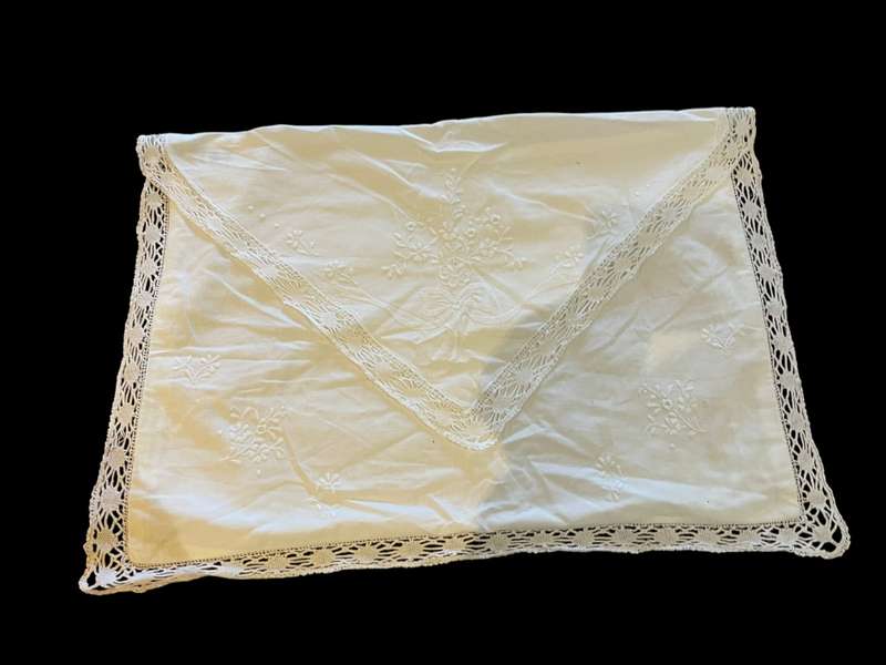 Laundry/sleepwear bag embroidered